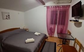 Camp Krka Pension 3*